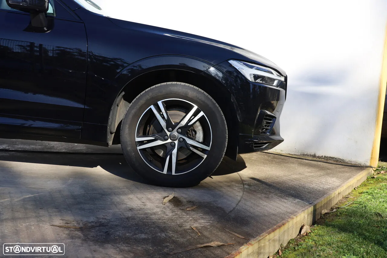 Volvo XC 60 2.0 T6 PHEV R-Design AWD - 7