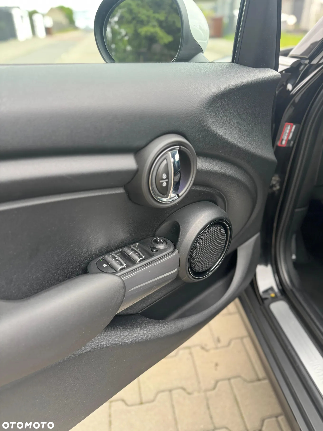 MINI Cooper - 24