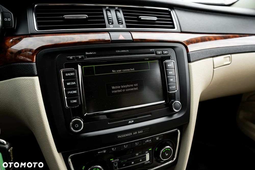 Skoda Superb 3.6 V6 4x4 DSG Elegance - 37