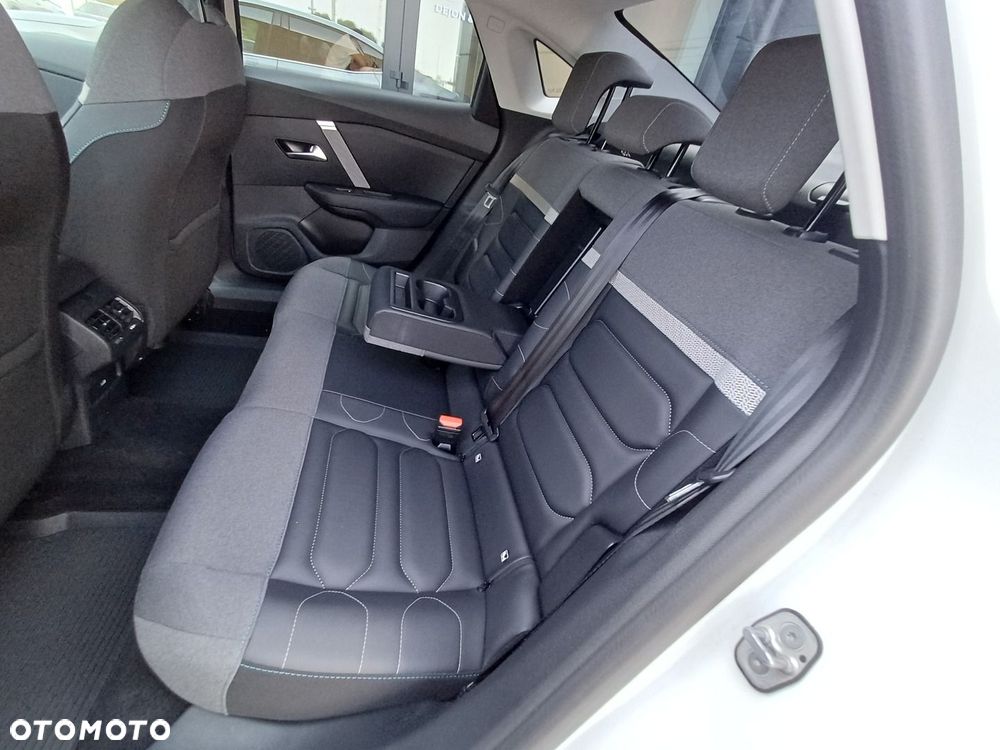 Citroën C4X 1.2 PureTech Max S&S EAT8 - 33