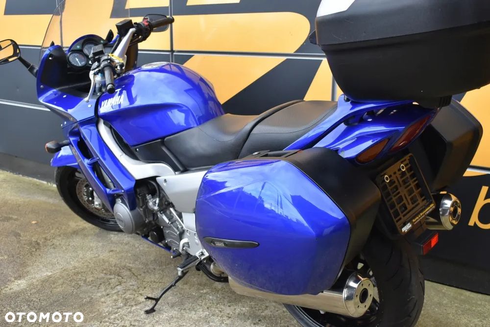 Yamaha FJR - 14