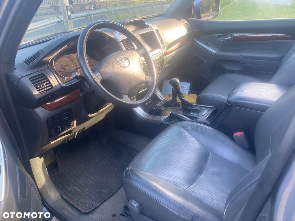 Toyota Land Cruiser 3.0 D Luna Comfort - 5