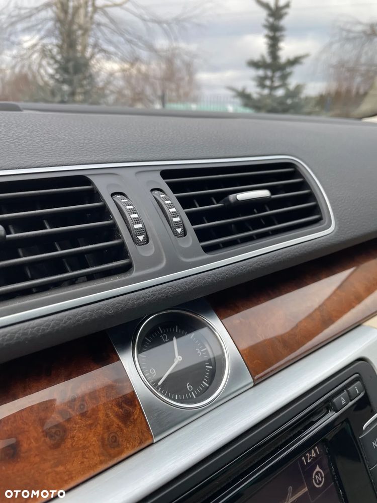 Volkswagen Passat CC 2.0 TDI BlueMotion Technology Exclusive - 25