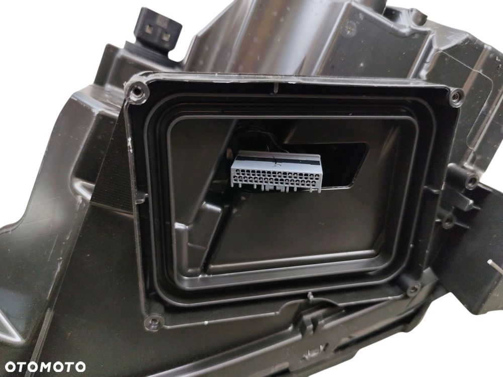 LAMPA PRAWY PRZÓD JEEP AVENGER (2022-) 54 kWh 156KM 52218718 - 3
