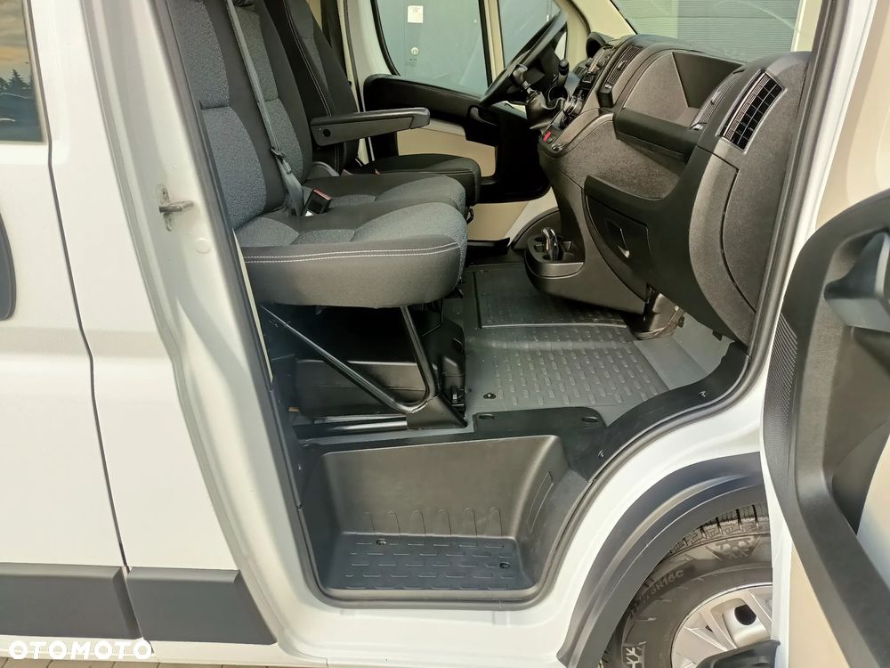 Fiat DUCATO 2.3 L3H2 MAXI 6-OSOBOWY - 18