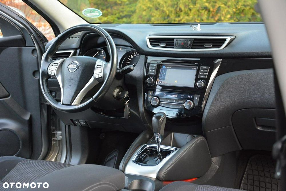 Nissan Qashqai 1.2 DIG-T Tekna Xtronic - 20