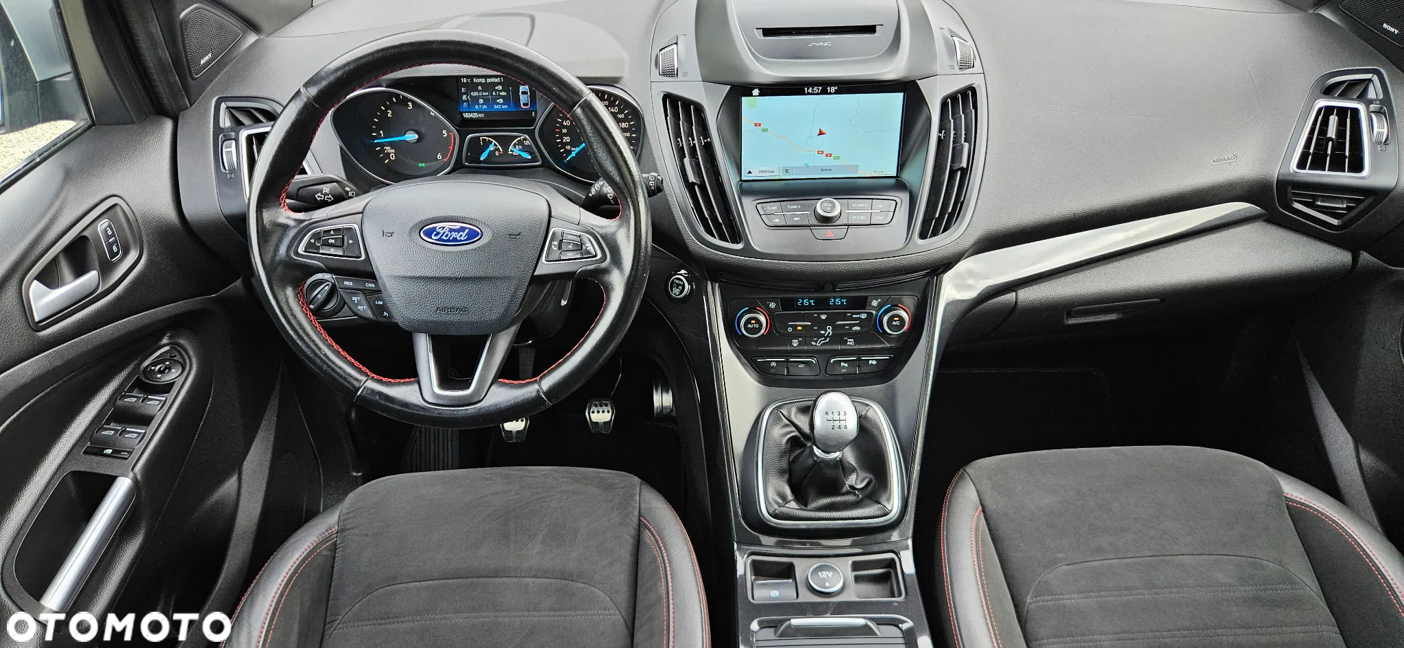 Ford Kuga 2.0 TDCi 2x4 ST-Line - 17