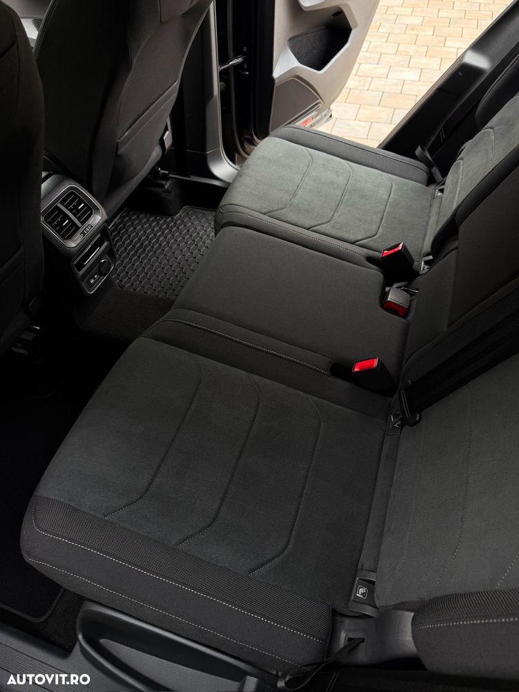 Volkswagen Tiguan - 15