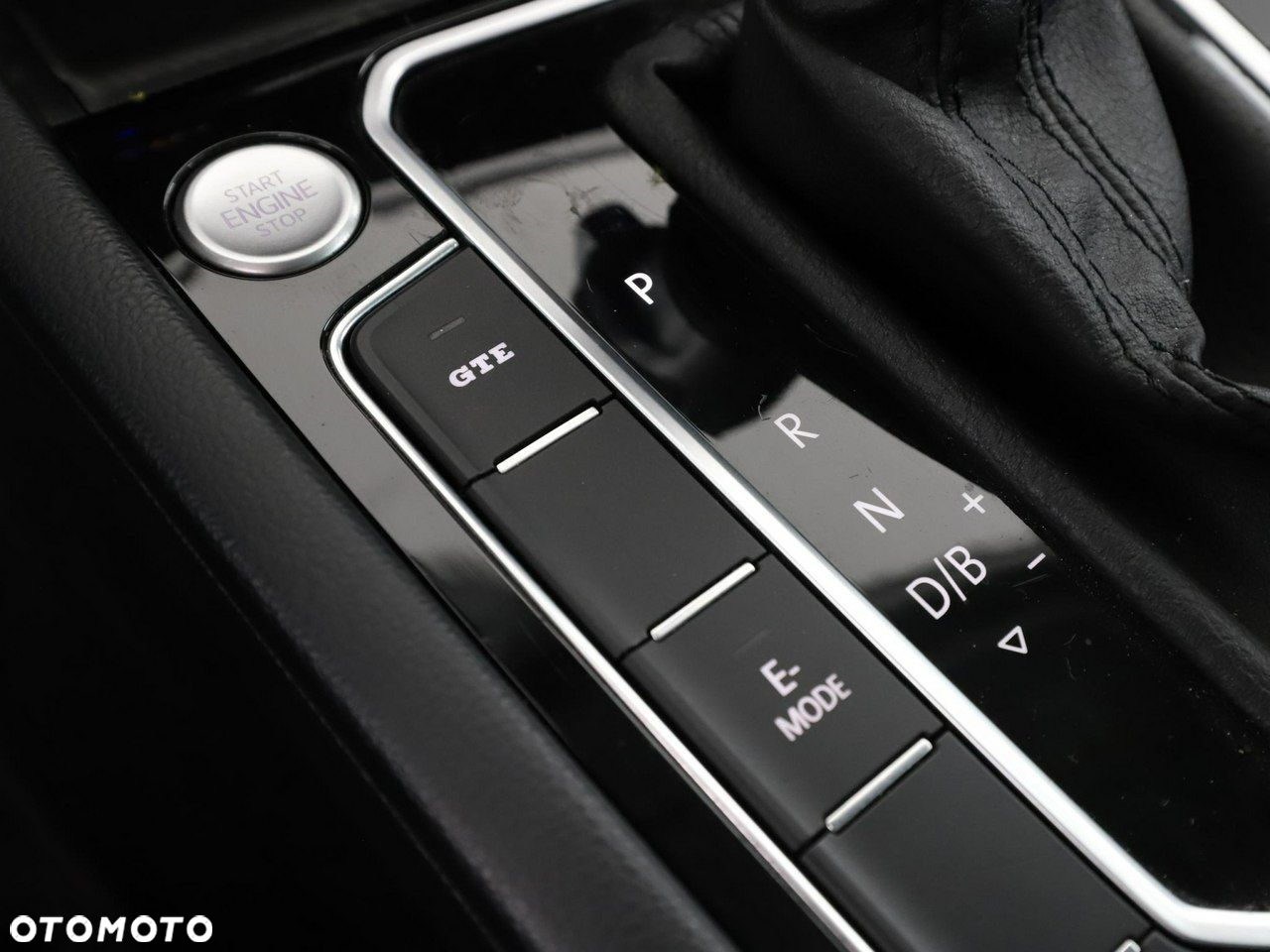 Volkswagen Passat - 29