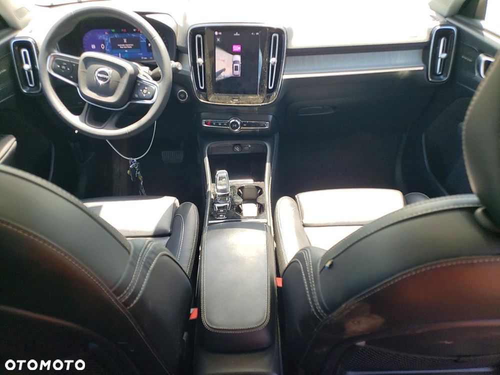 Volvo XC 40 - 10