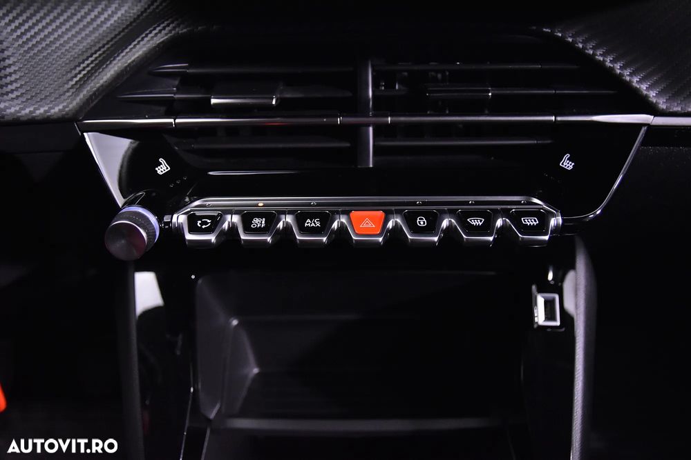 Peugeot 208 1.2L PureTech 100 S&S BVM6 Allure - 18