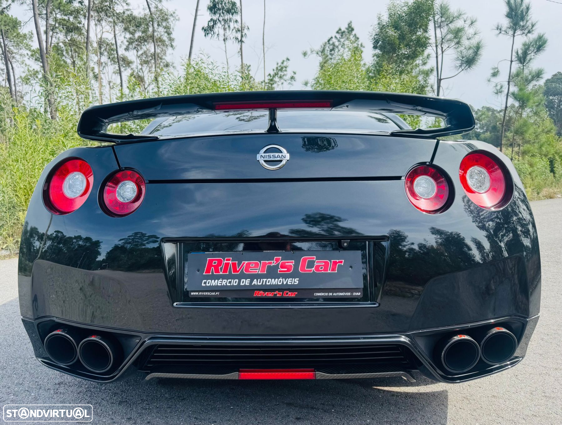 Nissan GT-R 3.8 V6 Black Edition - 14