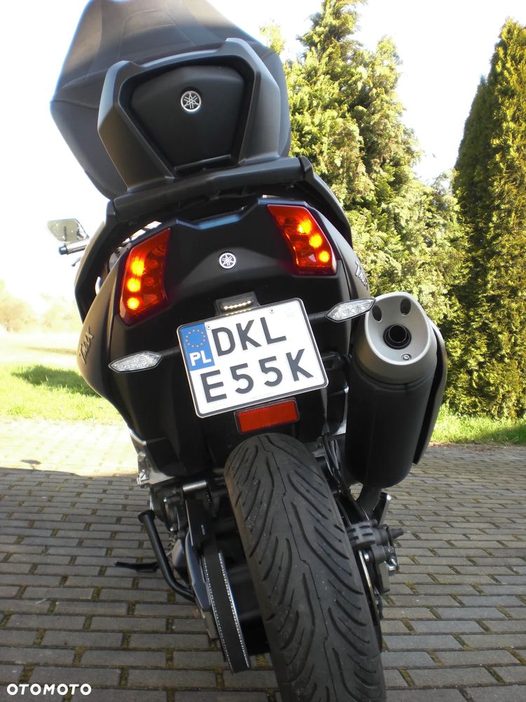 Yamaha Tmax - 25
