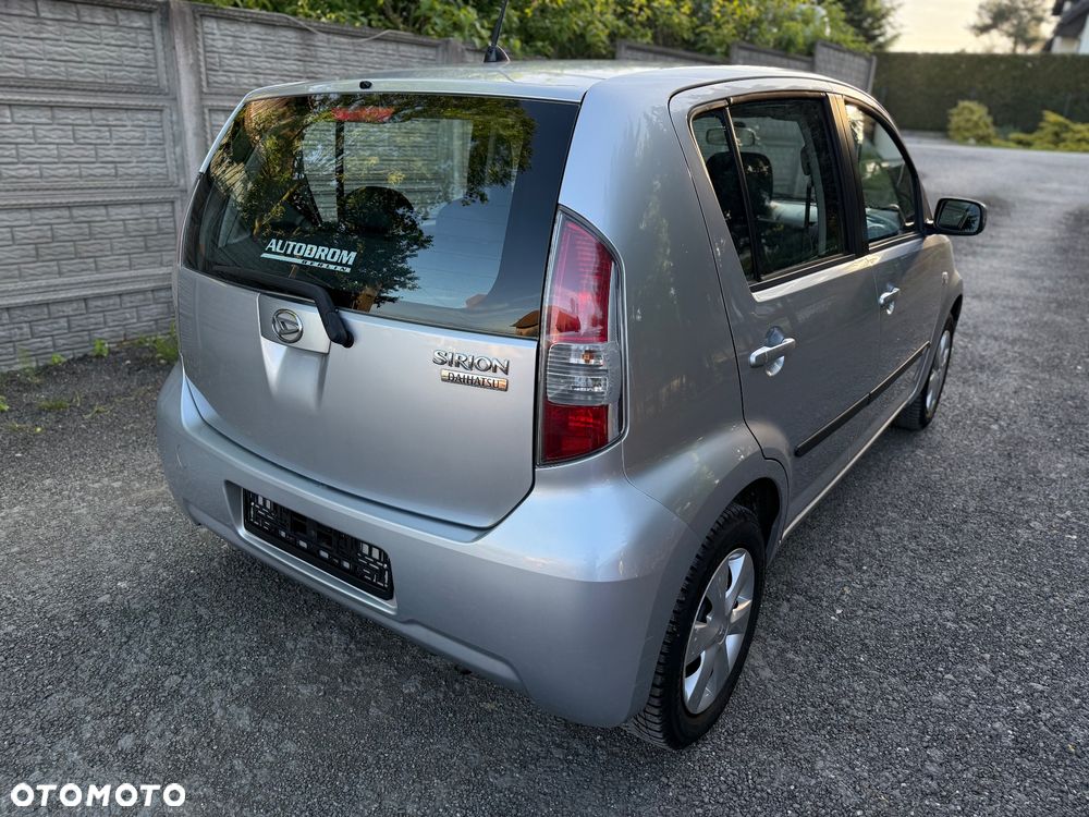 Daihatsu Sirion 1.0 CooLine - 13