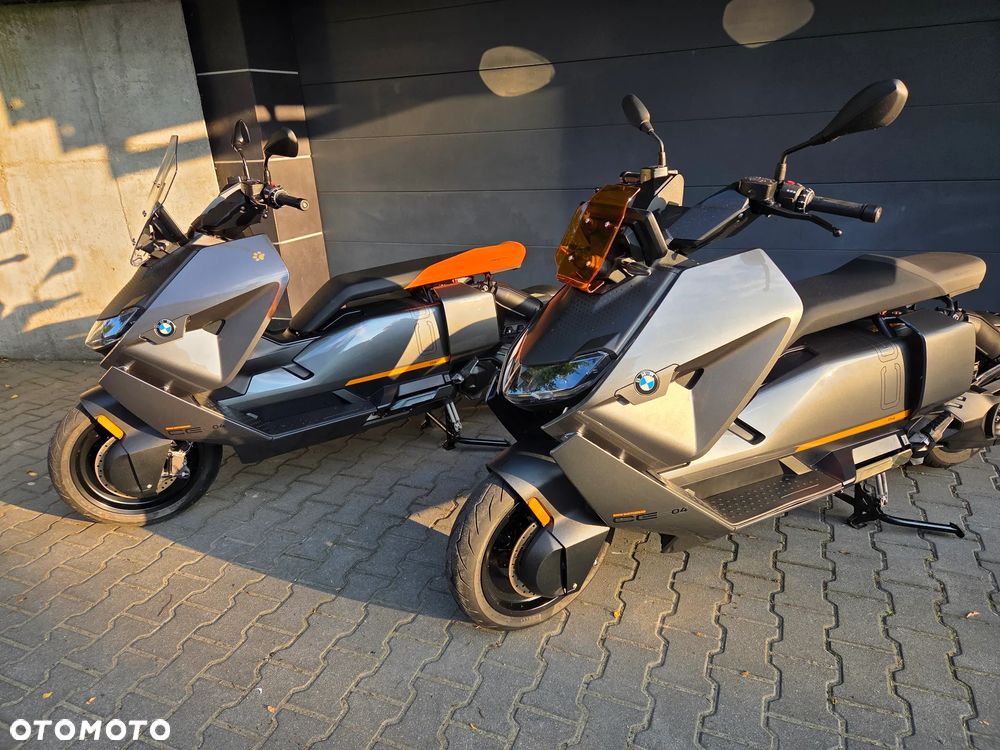 BMW CE 04 - 11