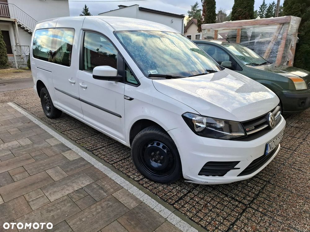 Volkswagen Caddy Maxi 2.0 TDI Trendline 4Motion DSG - 4