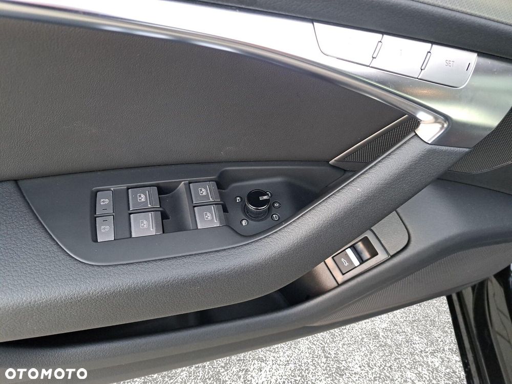 Audi A6 Avant 45 TFSI mHEV Quattro S tronic - 13