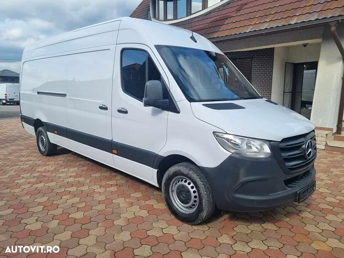 Mercedes-Benz Sprinter 317 - 2