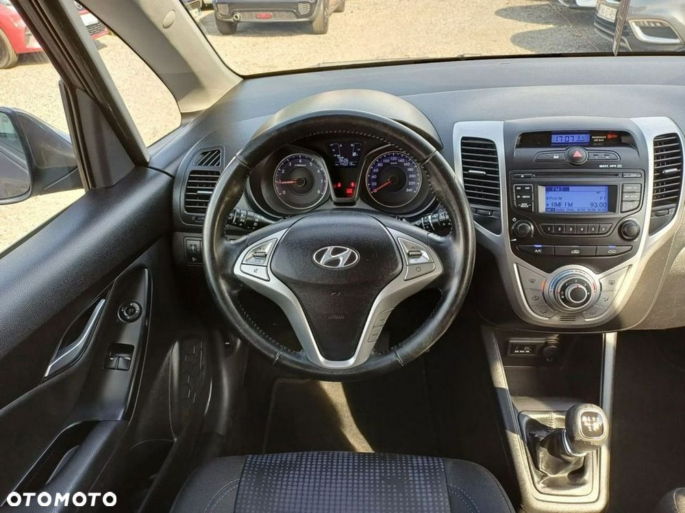 Hyundai ix20 1.4 blue Style - 23