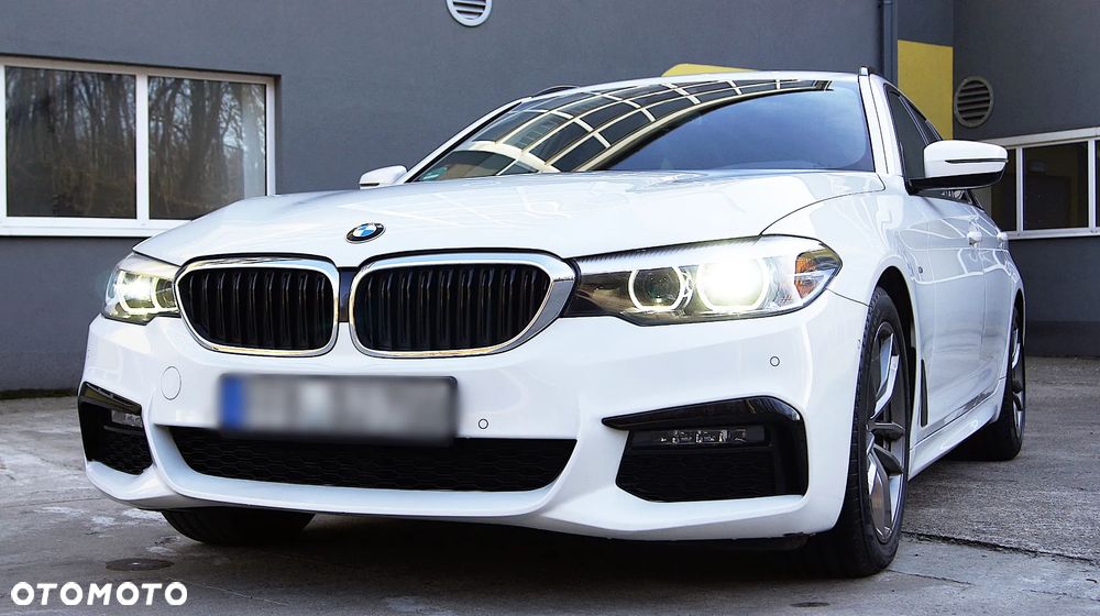 BMW Seria 5 520d xDrive M Sport sport - 12