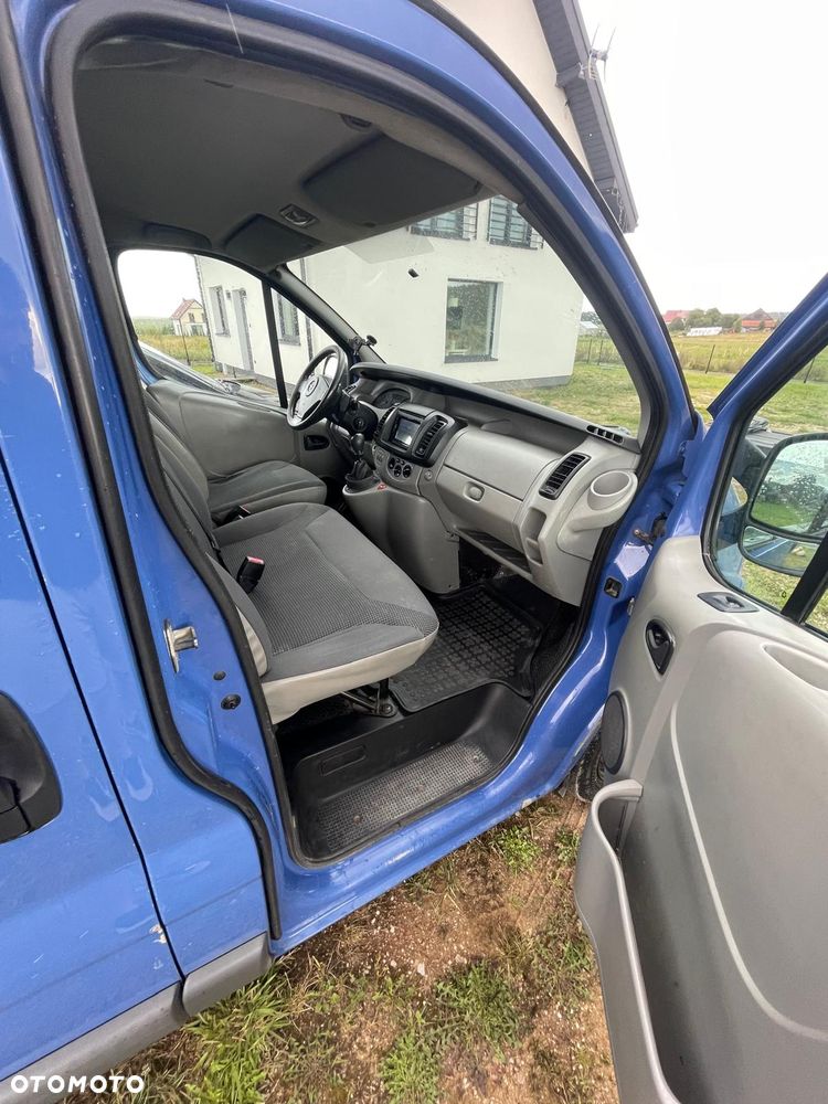 Opel Vivaro - 13