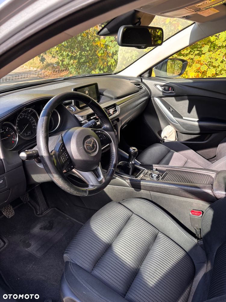 Mazda 6 - 10