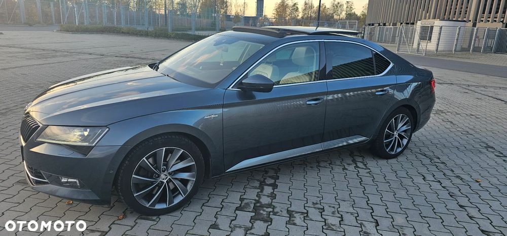 Skoda Superb 2.0 TSI 4x4 L&K DSG - 11