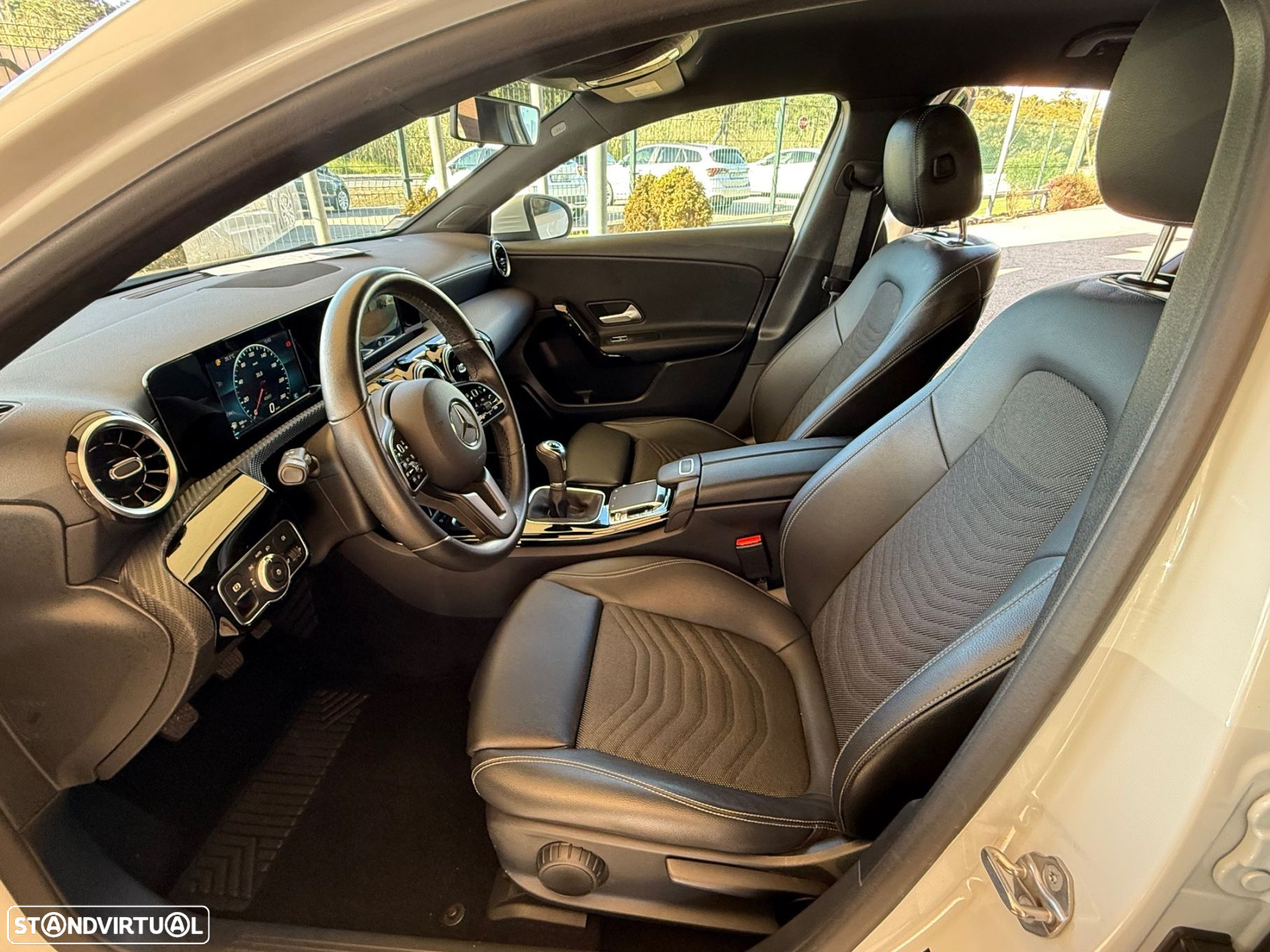 Mercedes-Benz A 180 d Business Solutions - 23