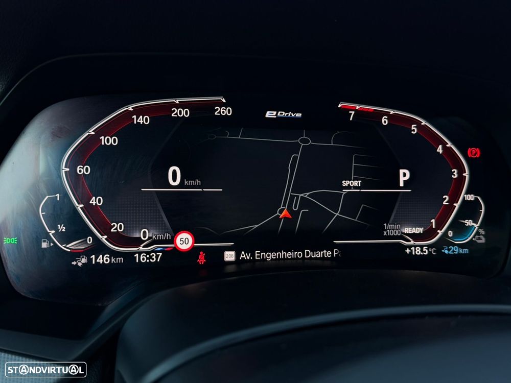 BMW X5 45 e xDrive Pack M - 35