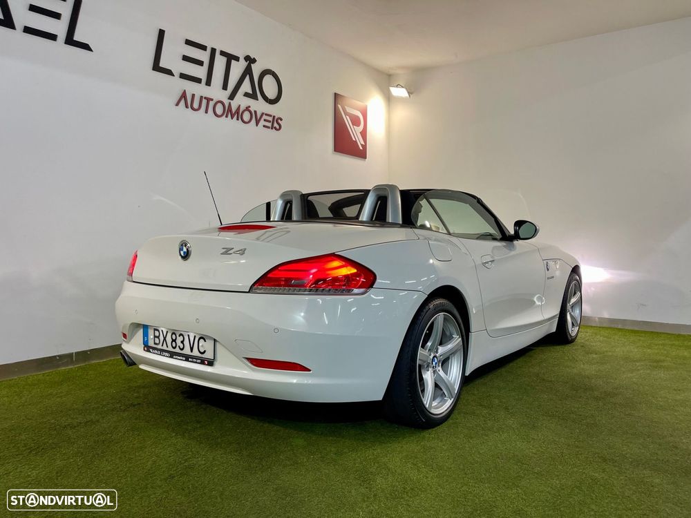 BMW Z4 23 i - 8