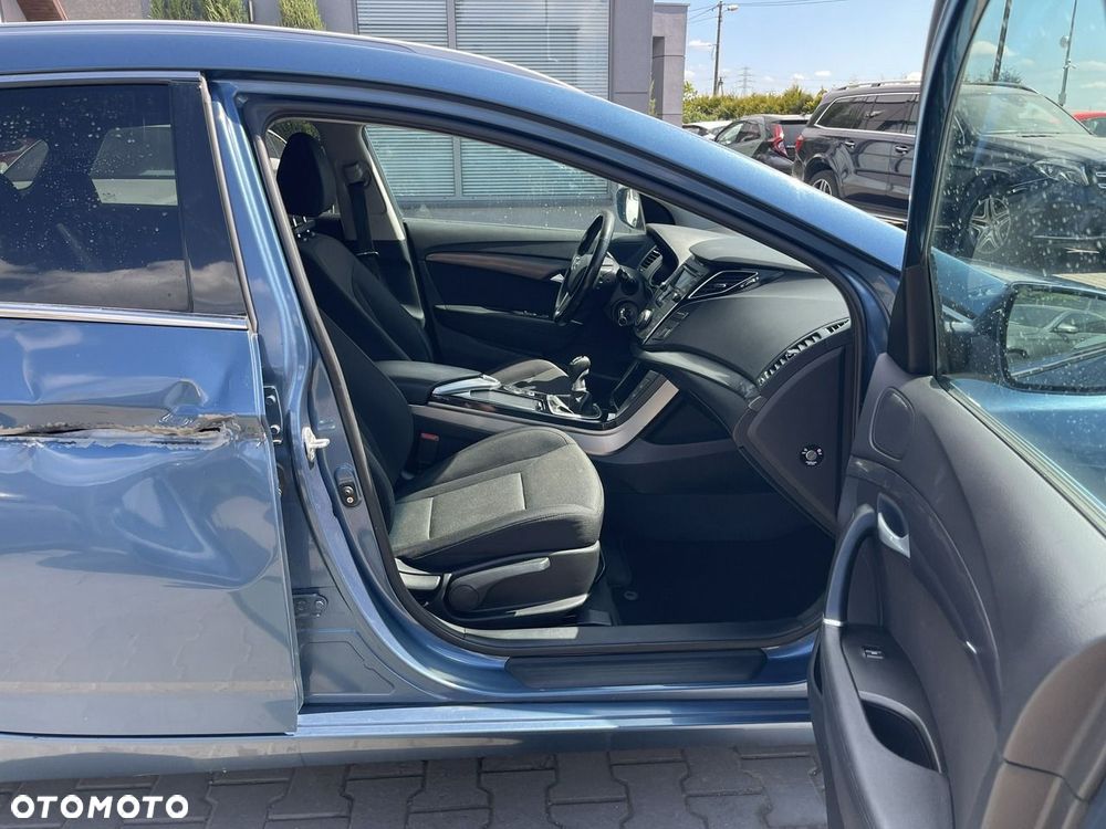 Hyundai i40 1.7 CRDi Comfort + - 7