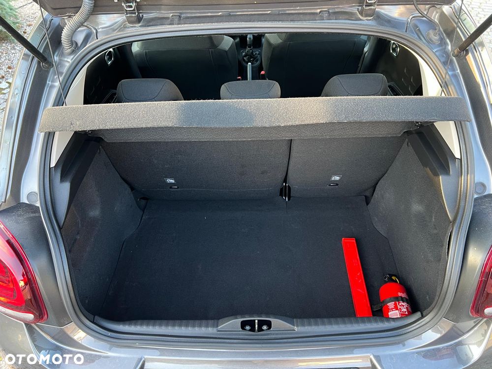 Citroën C3 1.2 PureTech Shine - 33