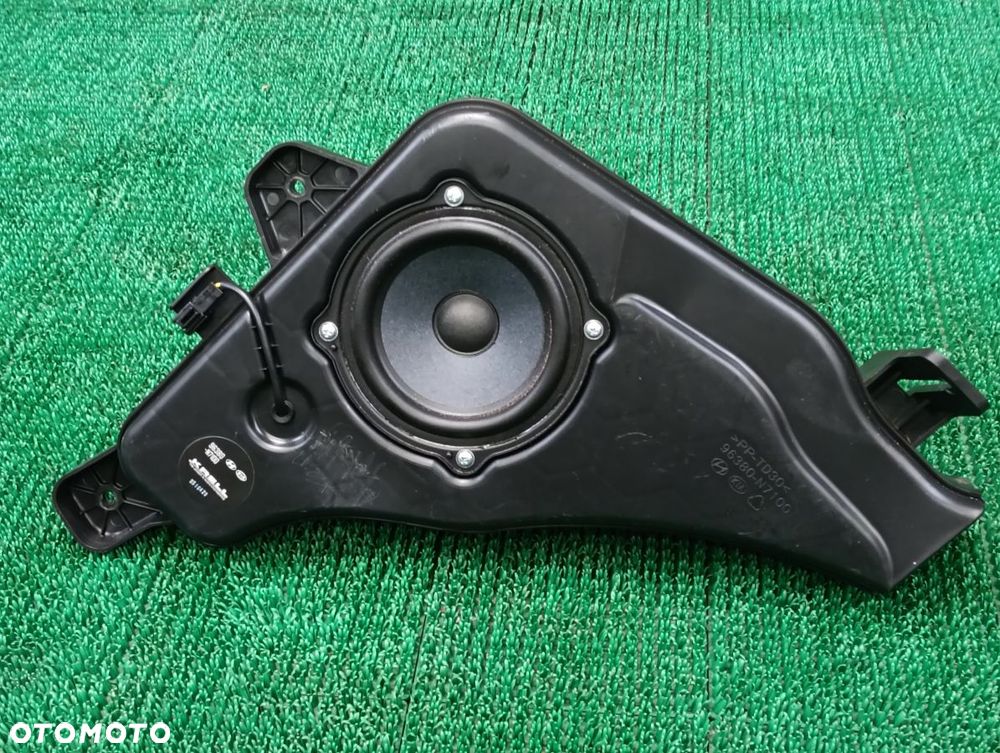 HYUNDAI TUCSON 4 od 2020r Subwoofer Głośnik - 1