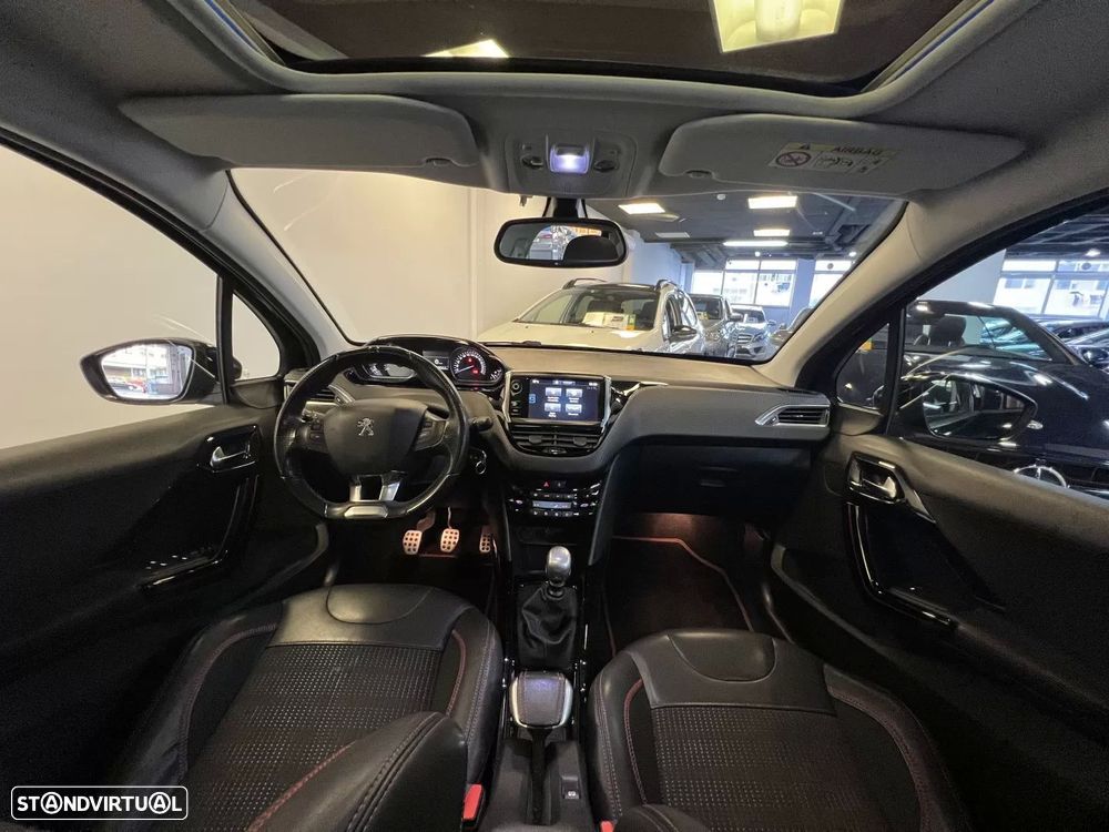 Peugeot 2008 1.2 PureTech GT - 3