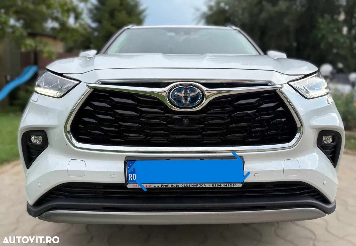 Toyota Highlander 2.5 L Hybrid Dynamic Force 248CP Luxury Pearly - 9