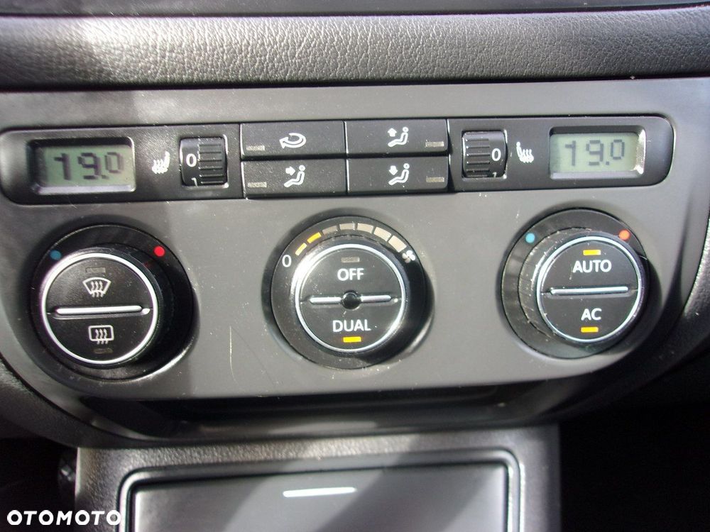 Volkswagen Golf Plus - 19