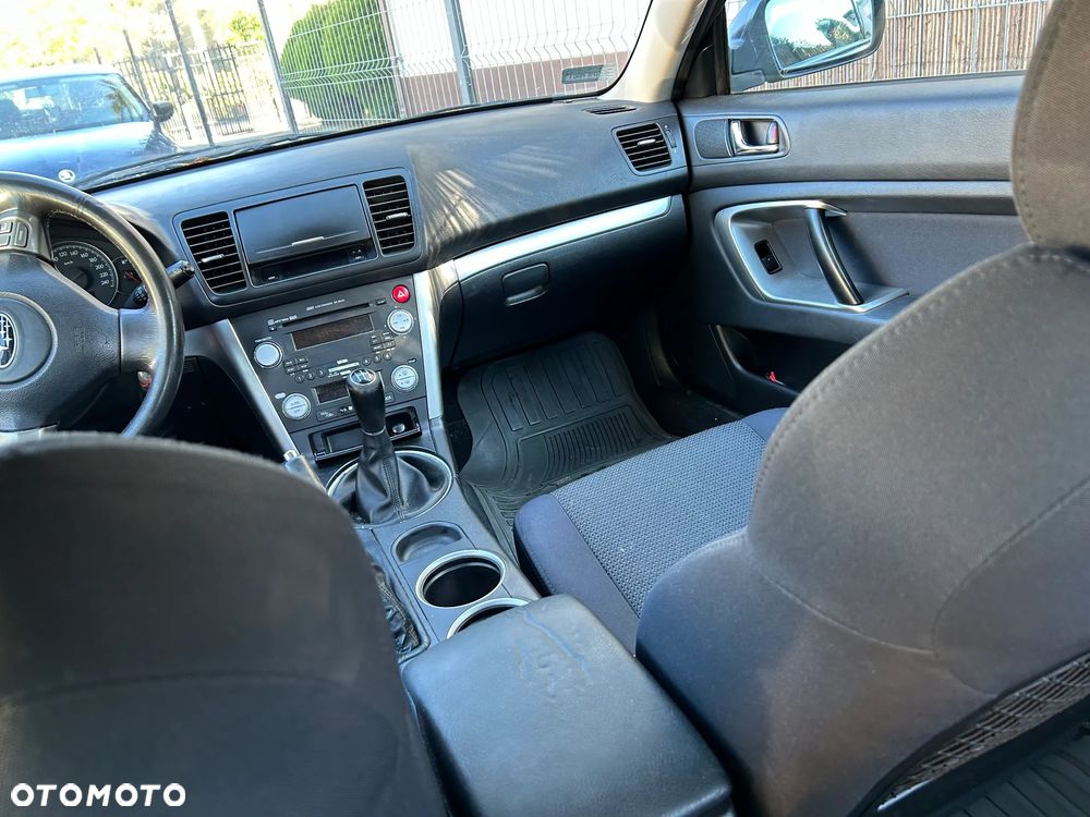Subaru Legacy 2.0RA - 10