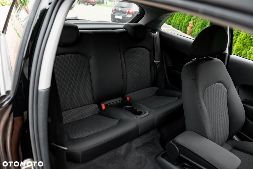 Audi A1 3-drzwiowe 1.2 TFSI S line edition - 28