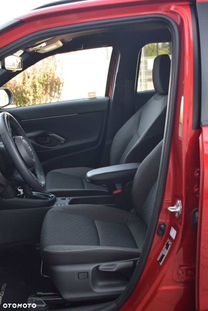 Toyota Yaris Cross Hybrid 1.5 Style - 16