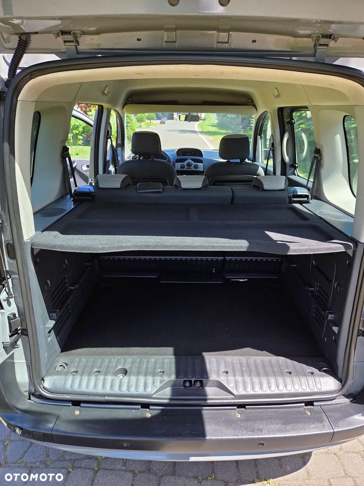 Renault Kangoo dCi 90 FAP TomTom Edition - 12