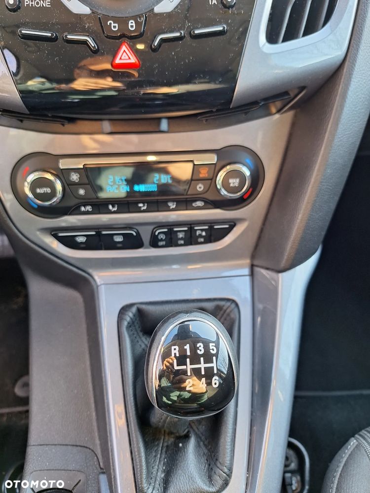 Ford Focus 1.0 EcoBoost Titanium - 22