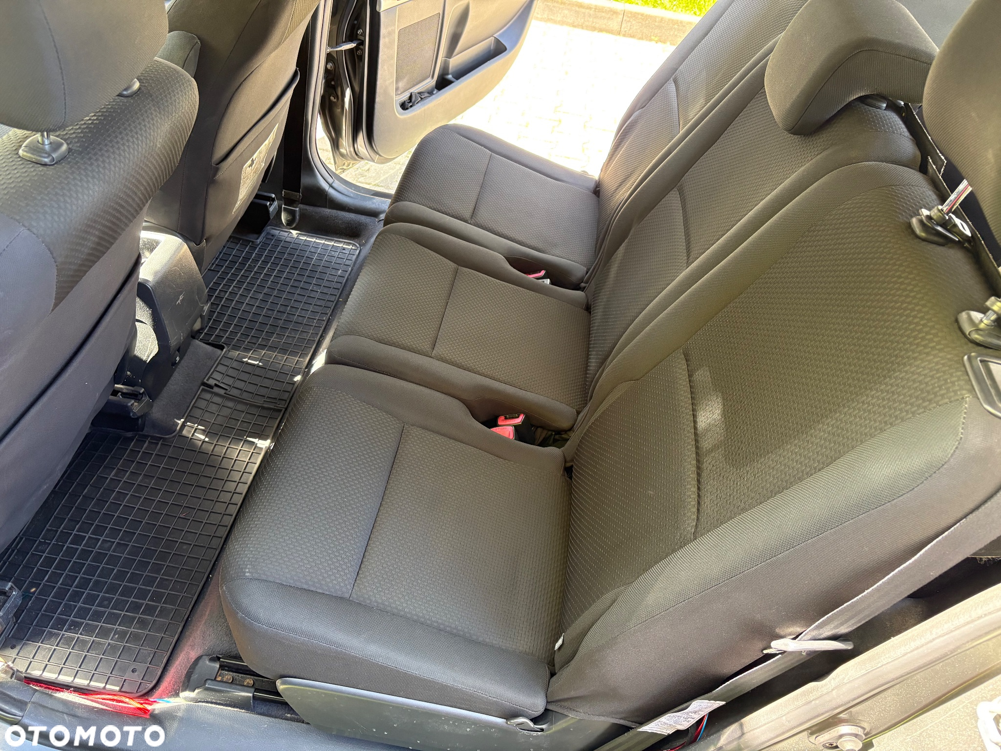 Toyota Corolla Verso 1.8 Sol + 7os - 15
