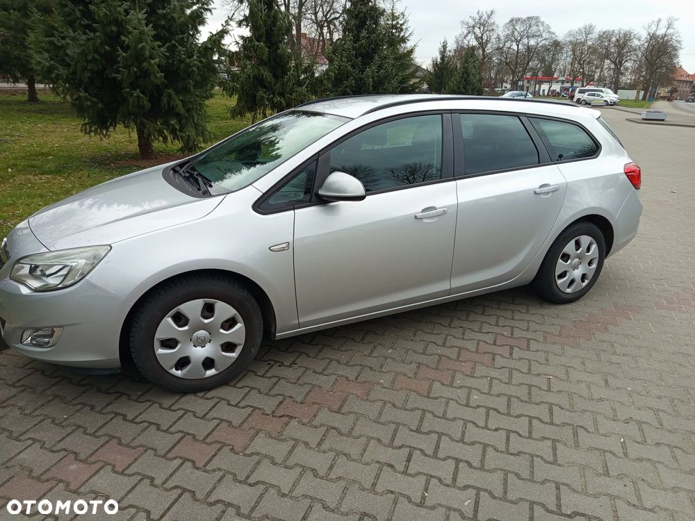Opel Astra 1.4 Cosmo - 2
