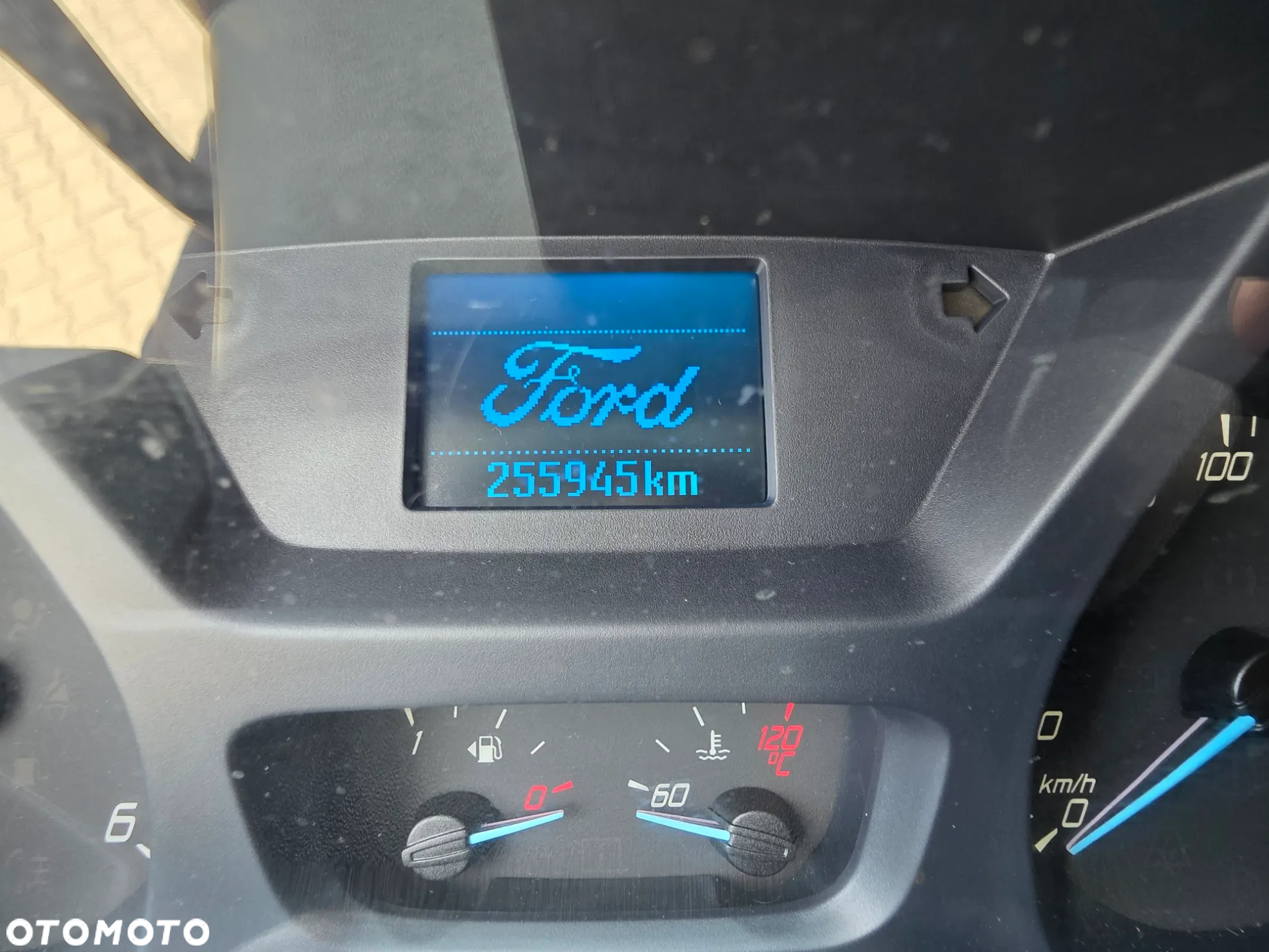 Ford Transit Custom - 11