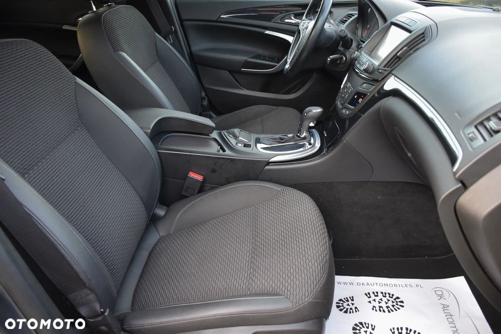 Opel Insignia 1.6 T Cosmo EU6 - 25