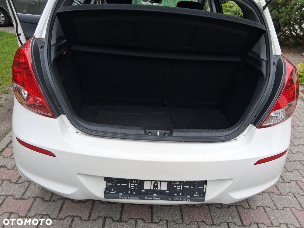 Hyundai i20 1.1 CRDi Comfort - 7