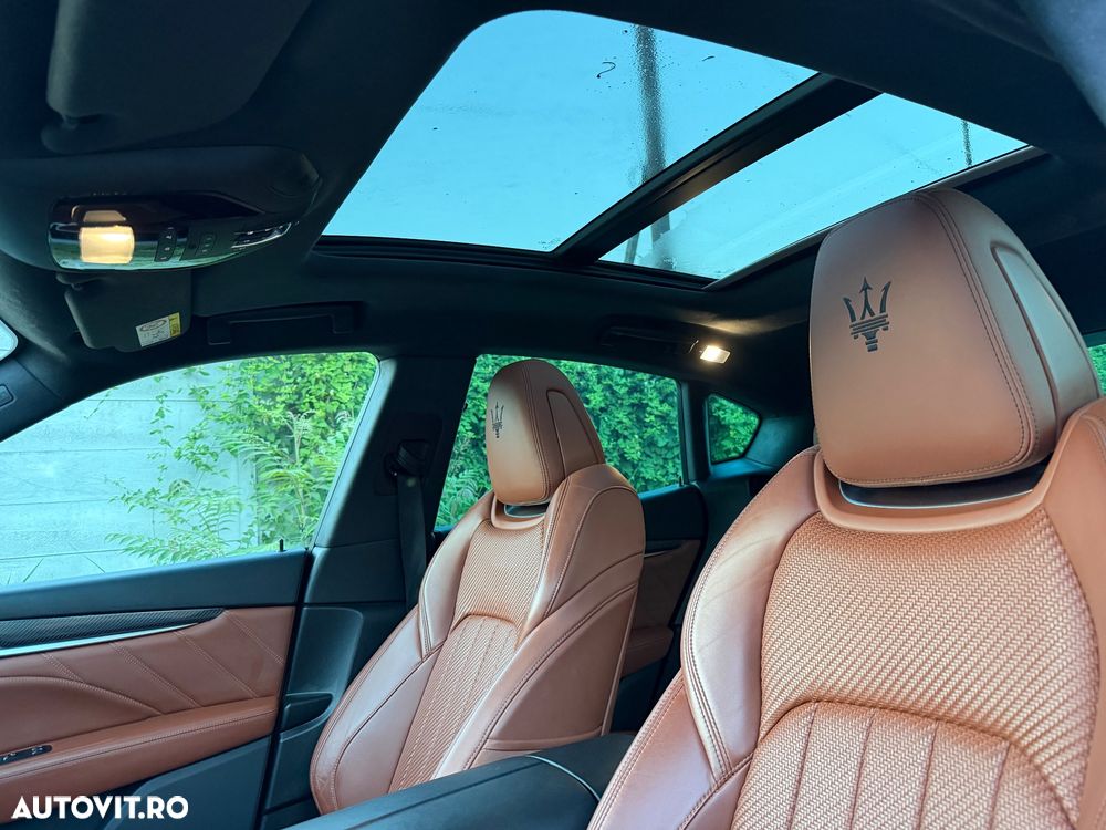 Maserati Levante - 15