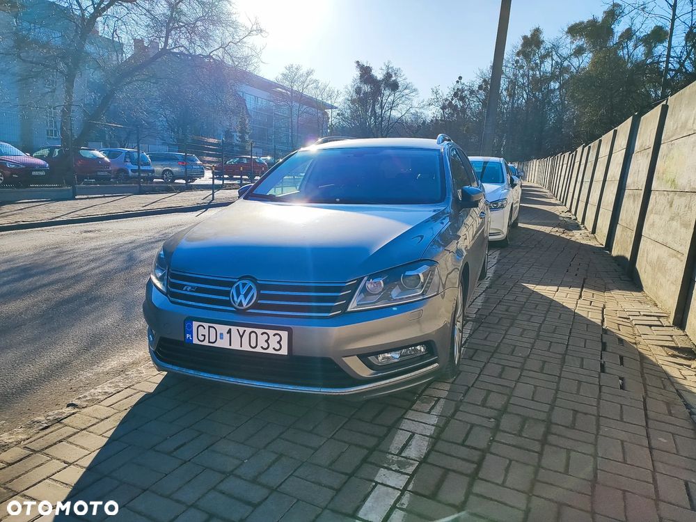 Volkswagen Passat 2.0 TDI Perfectline R-Style DSG - 5