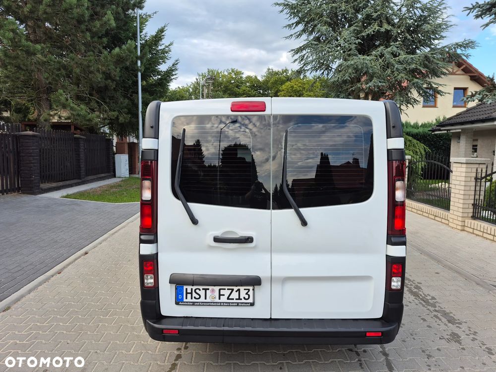 Renault TRAFIC - 10