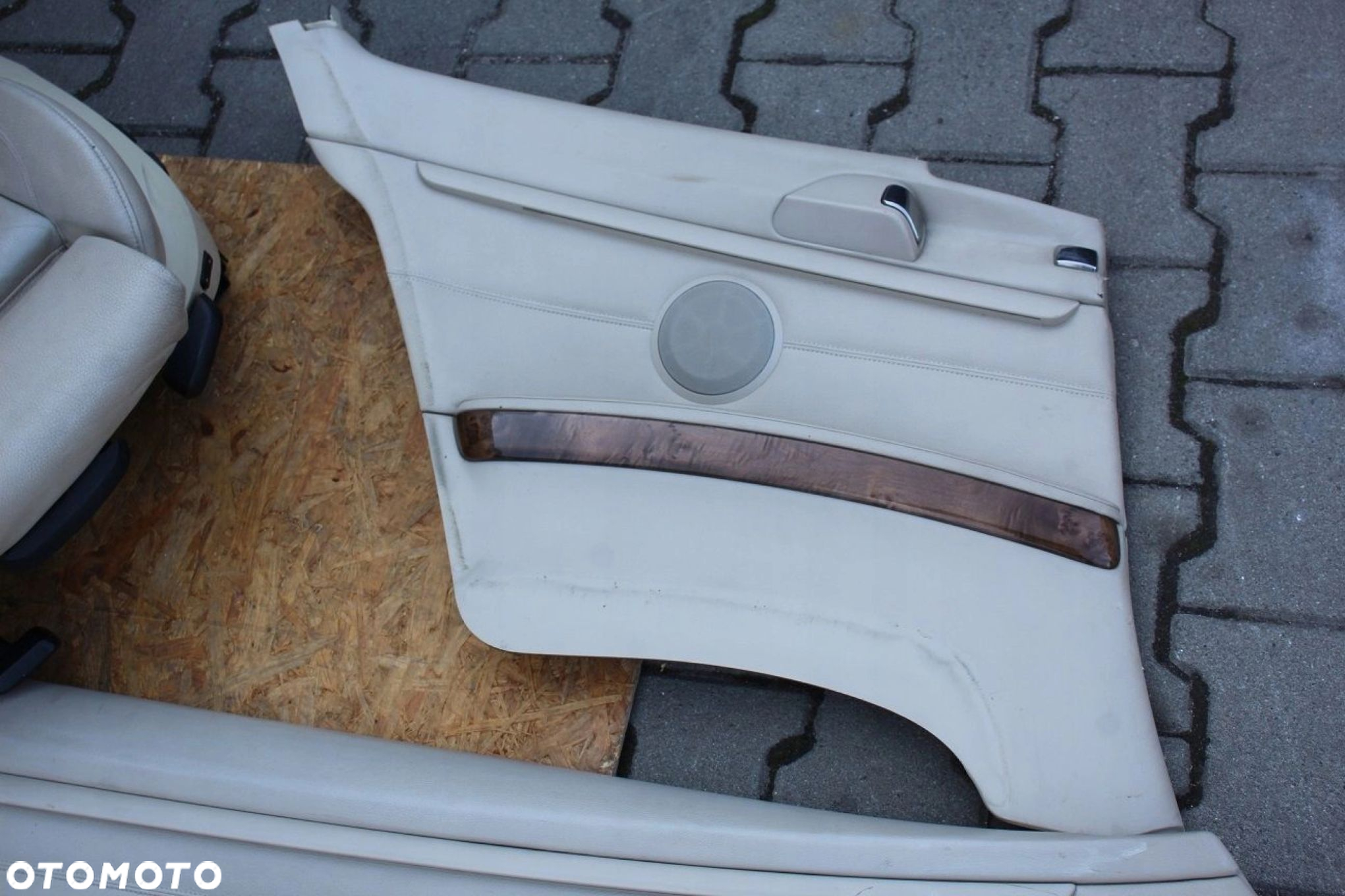 Fotele kanapa boczki BMW e92 coupe skóra sporty sportsitze KOMPLET - 7